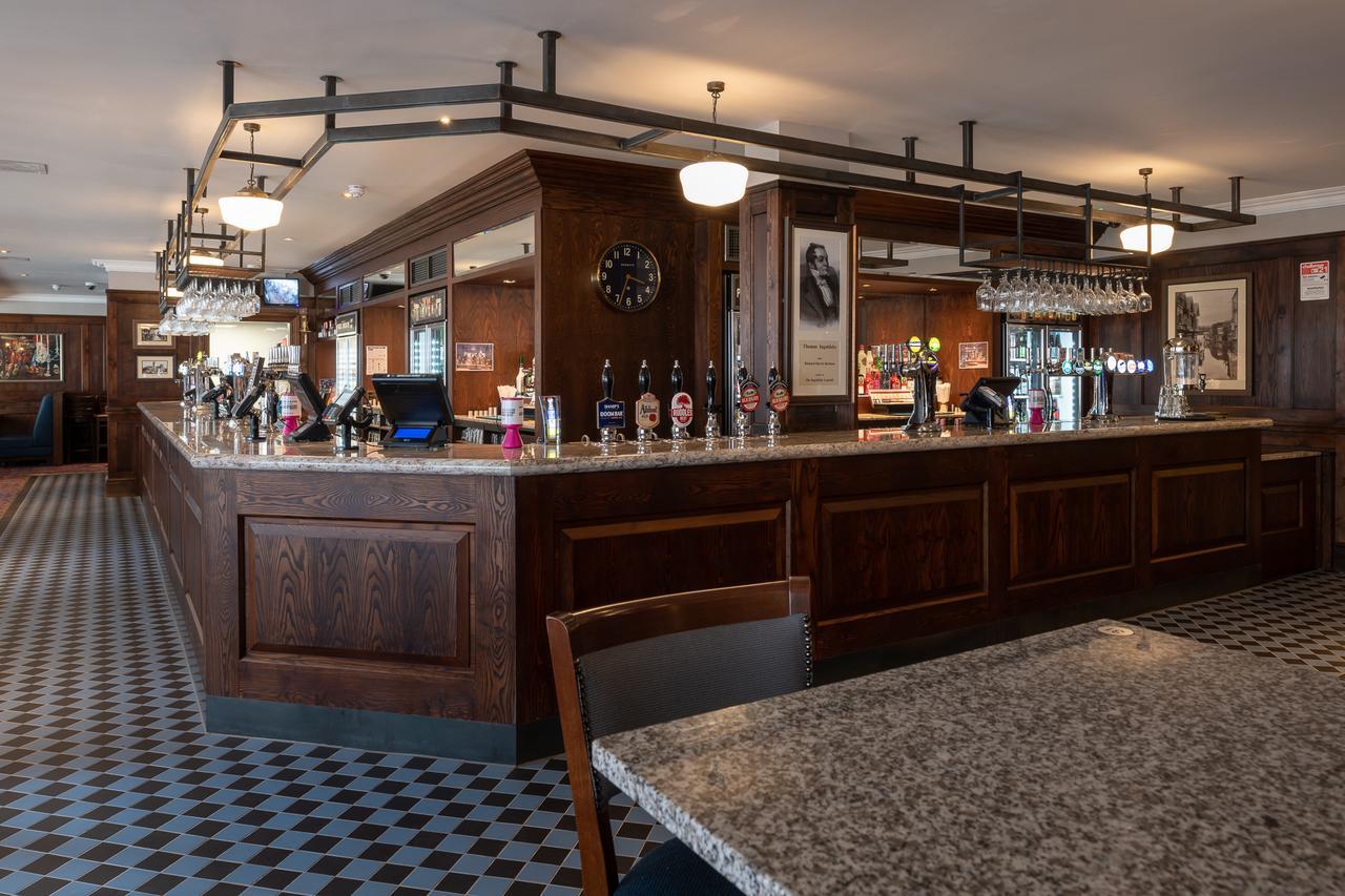 Thomas Ingoldsby Wetherspoon Canterbury Exterior foto